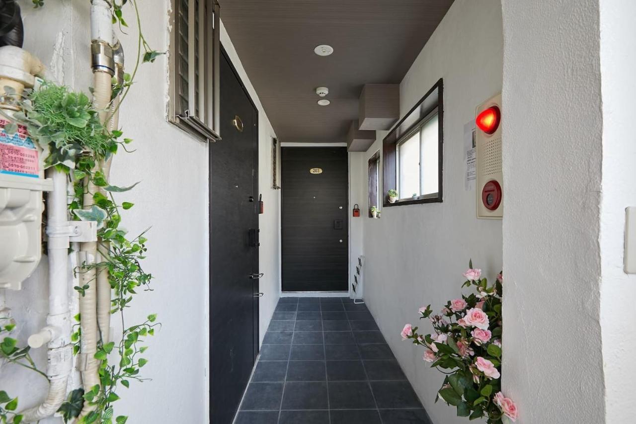 Akabane Tk Building 303 Apartemen